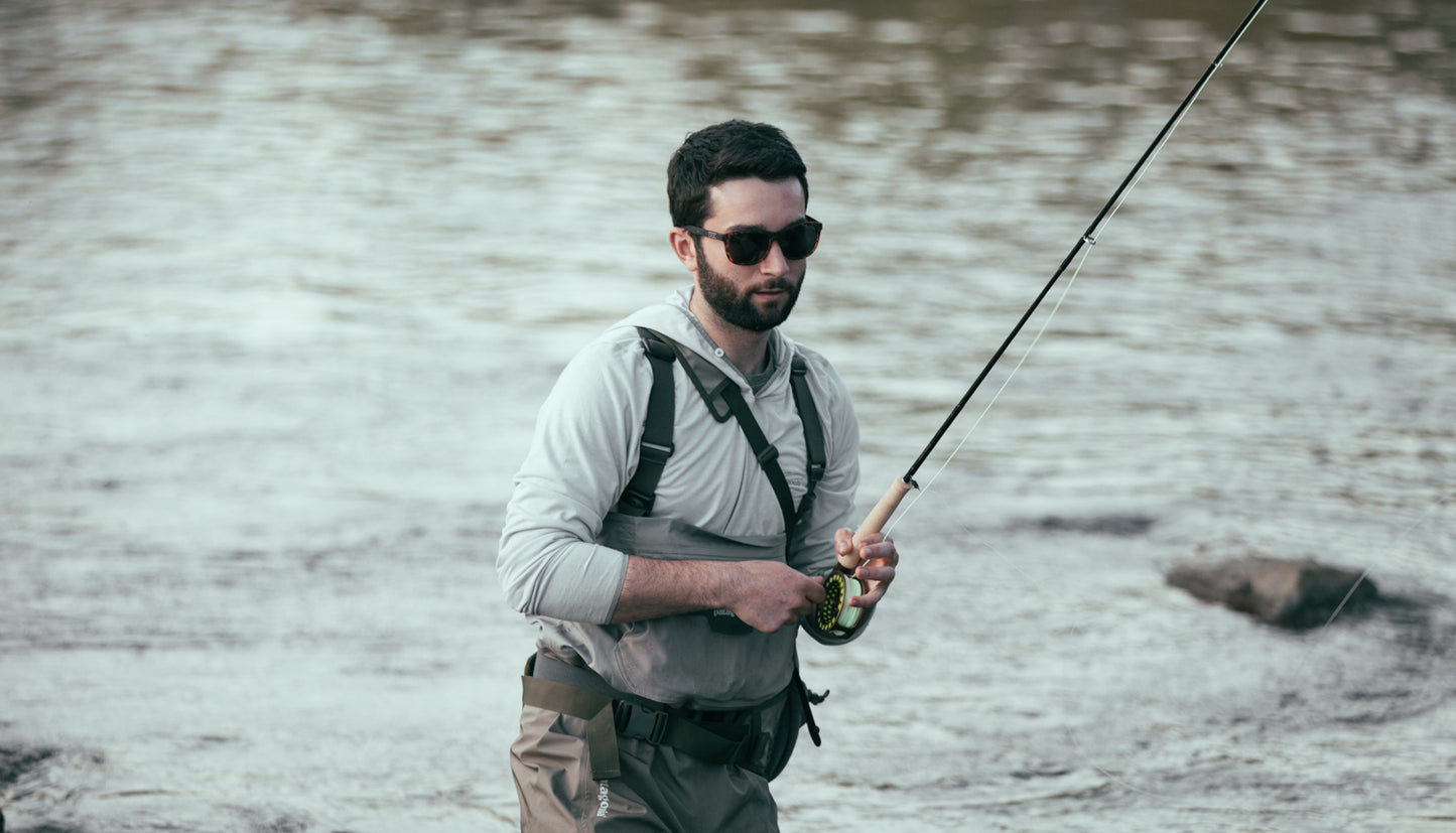 RAMBLE//VACAY SUNNIES : Polarized Brown Tortoise with Gold Inlay Logo